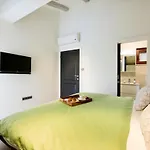 Ferienhaus Tona *