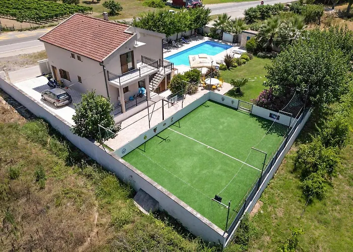 Tona Tatil Evi