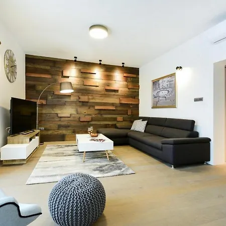 Tona Vakantiehuis